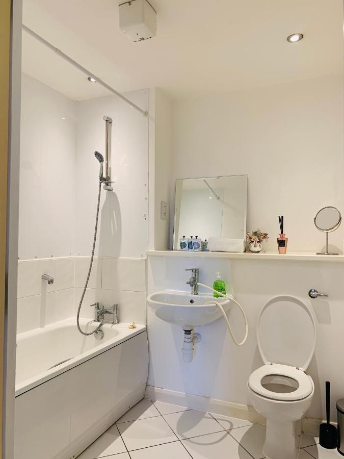 Insta-Style Penthouse With Balcony Or 2B Apartment With Balcony Birmingham City Centre Bagian luar foto