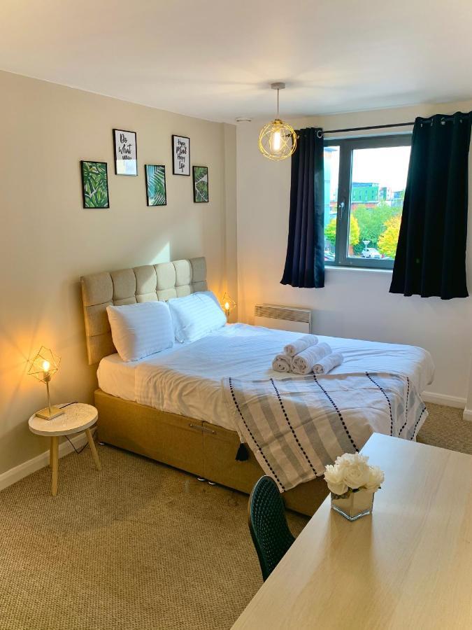 Insta-Style Penthouse With Balcony Or 2B Apartment With Balcony Birmingham City Centre Bagian luar foto